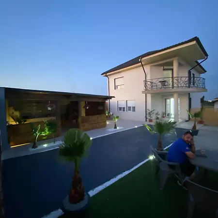 Maria Flavia Villa Costinesti